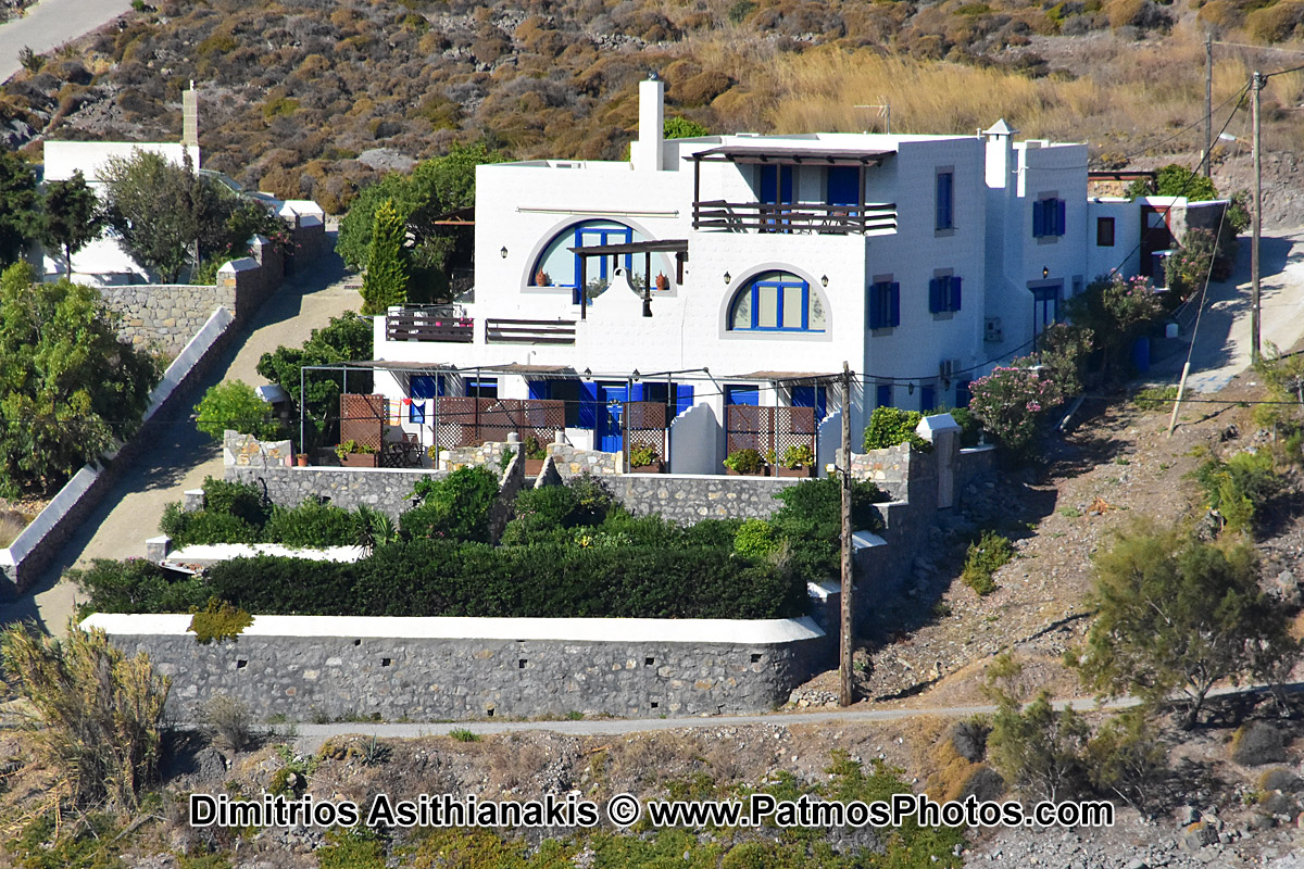 Patmos studios to let